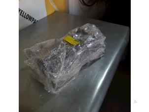 Gebruikte Cilinderkop Suzuki Jimny Hardtop 1.3i 16V 4x4 Cabrio Prijs € 175,00 Margeregeling aangeboden door Yellow Parts