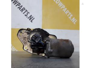 Begagnade Främre torkarmotor Suzuki Swift (SF310/413) 1.0i Pris € 24,99 Marginaltabell erbjuds av Yellow Parts