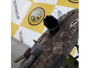 Gebruikte Benzinepomp Suzuki Grand Vitara I (FT/GT/HT) 2.0 16V Prijs € 45,00 Margeregeling aangeboden door Yellow Parts