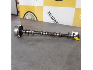 Begagnade Kamaxel Suzuki Grand Vitara II (JT) 2.4 16V Pris € 89,99 Marginaltabell erbjuds av Yellow Parts