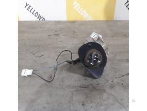 Gebruikte Mistlamp links-voor Suzuki Baleno (GC/GD) 1.6 16V Prijs € 25,00 Margeregeling aangeboden door Yellow Parts