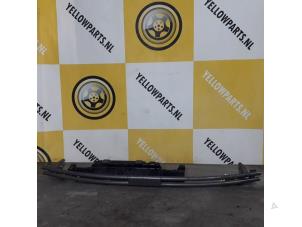 Gebruikte Bumperframe voor Suzuki Swift (ZA/ZC/ZD1/2/3/9) 1.5 VVT 16V Prijs € 30,00 Margeregeling aangeboden door Yellow Parts