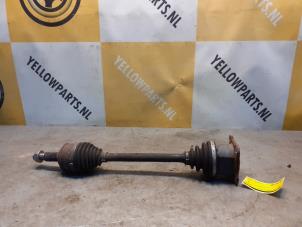 Gebruikte Cardanas links-voor (VWA) Suzuki Grand Vitara II (JT) 2.0 16V Prijs € 49,00 Margeregeling aangeboden door Yellow Parts