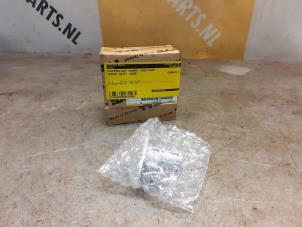 Gebruikte Knipperlicht Scherm links-voor Suzuki Swift (ZA/ZC/ZD1/2/3/9) 1.3 VVT 16V Prijs € 10,00 Margeregeling aangeboden door Yellow Parts