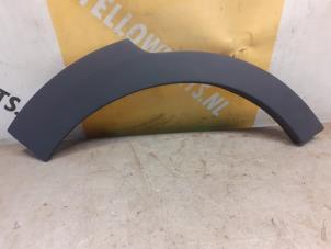 Gebruikte Zijskirt rechts Suzuki Alto 1.0 12V Prijs € 65,00 Margeregeling aangeboden door Yellow Parts