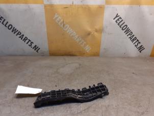 Gebruikte Bumpersteun links-achter Suzuki Splash 1.0 12V Prijs € 9,99 Margeregeling aangeboden door Yellow Parts