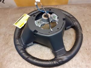 Begagnade Ratt Suzuki Splash 1.0 12V Pris € 39,99 Marginaltabell erbjuds av Yellow Parts