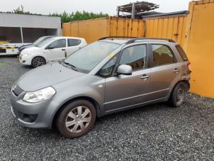 Gebruikte Scherm links-voor Suzuki SX4 (EY/GY) 1.5 16V Base,Comfort Prijs € 149,00 Margeregeling aangeboden door Yellow Parts