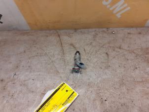 Gebruikte Injector (benzine injectie) Suzuki Celerio (LF) 1.0 12V Prijs € 19,99 Margeregeling aangeboden door Yellow Parts