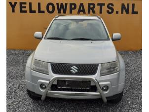 Gebruikte Versnellingsbak Suzuki Grand Vitara II (JT) 2.0 16V Prijs € 575,00 Margeregeling aangeboden door Yellow Parts