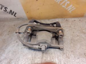 Begagnade Främre bromsok, höger Suzuki SX4 S-Cross (JY) 1.4 Booster Jet Turbo 16V AllGrip Pris € 54,99 Marginaltabell erbjuds av Yellow Parts