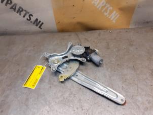 Begagnade Fönstermekanism för bakre dörr, 4-dörrars, vänster Suzuki SX4 S-Cross (JY) 1.4 Booster Jet Turbo 16V AllGrip Pris € 49,00 Marginaltabell erbjuds av Yellow Parts