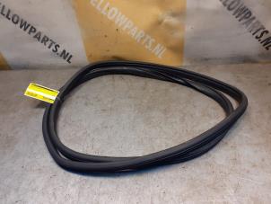 Gebruikte Portierrubber 4Deurs links-achter Suzuki SX4 S-Cross (JY) 1.4 Booster Jet Turbo 16V AllGrip Prijs € 29,99 Margeregeling aangeboden door Yellow Parts