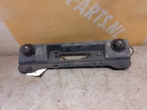 Begagnade Nummerskyltbelysning Suzuki Swift (ZA/ZC/ZD1/2/3/9) 1.3 DDis 16V Pris € 19,99 Marginaltabell erbjuds av Yellow Parts