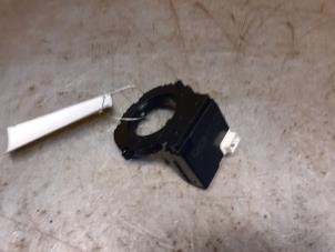 Gebruikte Gier sensor Suzuki Celerio (LF) 1.0 12V Prijs € 34,99 Margeregeling aangeboden door Yellow Parts