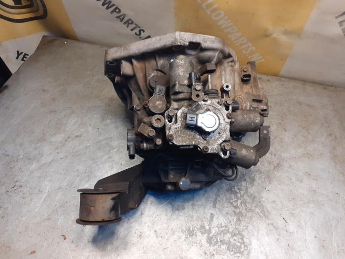 Versnellingsbak van een Suzuki Swift (ZA/ZC/ZD1/2/3/9) 1.3 VVT 16V 2007