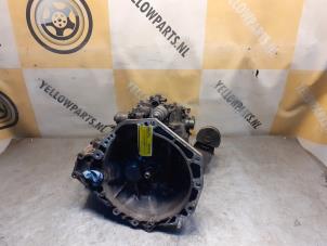 Gebruikte Versnellingsbak Suzuki Swift (ZA/ZC/ZD1/2/3/9) 1.3 VVT 16V Prijs € 495,00 Margeregeling aangeboden door Yellow Parts