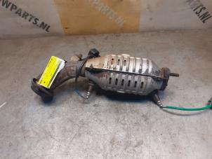 Używane Katalizator Suzuki Grand Vitara II (JT) 2.0 16V Cena € 325,00 Procedura marży oferowane przez Yellow Parts