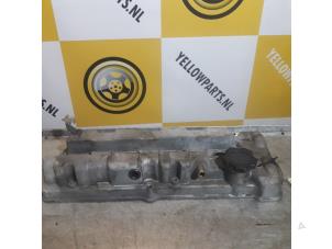 Gebruikte Kleppendeksel Suzuki Vitara Cabrio (ET/TA) 2.0i 16V Prijs € 25,00 Margeregeling aangeboden door Yellow Parts