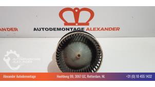 Begagnade Fläktmotor för uppvärmning och ventilation Jeep Cherokee/Liberty (KJ) 2.5 CRD 16V Pris € 40,00 Marginaltabell erbjuds av Alexander Autodemontage