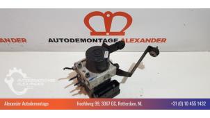 Begagnade ABS-pump Ford Focus 2 1.6 TDCi 16V 90 Pris € 40,00 Marginaltabell erbjuds av Alexander Autodemontage