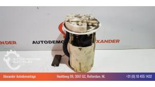 Begagnade Elektrisk bränslepump Alfa Romeo 147 (937) 1.6 Twin Spark 16V Pris € 50,00 Marginaltabell erbjuds av Alexander Autodemontage