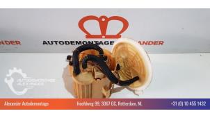 Begagnade Elektrisk bränslepump Opel Astra G (F08/48) 1.6 16V Twin Port Pris € 40,00 Marginaltabell erbjuds av Alexander Autodemontage