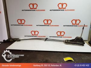 Gebruikte Schakelmechaniek Mini Mini (R56) 1.6 16V John Cooper Works Prijs € 80,00 Margeregeling aangeboden door Alexander Autodemontage