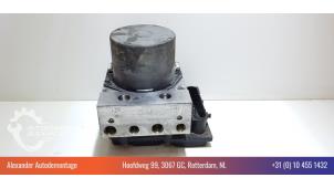 Begagnade ABS-pump Opel Corsa C (F08/68) 1.0 12V Twin Port Pris € 19,98 Marginaltabell erbjuds av Alexander Autodemontage