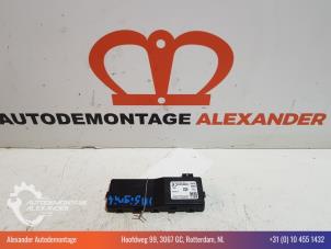 Gebruikte Centrale Deurvergrendelings Module Opel Insignia Sports Tourer 2.0 CDTI 16V 130 ecoFLEX Prijs € 20,00 Margeregeling aangeboden door Alexander Autodemontage