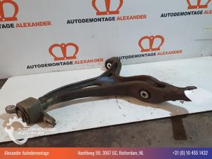 Begagnade Främre gaffelben, höger Mercedes ML II (164/4JG) 3.0 ML-320 CDI 4-Matic V6 24V Pris € 70,00 Marginaltabell erbjuds av Alexander Autodemontage