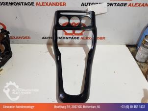 Begagnade Mittkonsol Citroen C3 (SC) 1.6 HDi 92 Pris € 40,00 Marginaltabell erbjuds av Alexander Autodemontage