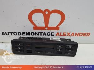 Gebruikte Kachel Bedieningspaneel BMW 3 serie Compact (E46/5) 318ti 16V Prijs op aanvraag aangeboden door Alexander Autodemontage