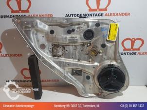 Gebruikte Ruitmechaniek 4Deurs links-achter Mercedes C Estate (S204) 2.2 C-200 CDI 16V . Prijs € 19,99 Inclusief btw aangeboden door Alexander Autodemontage