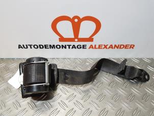 Begagnade Bakre säkerhetsbälte, vänster Opel Astra J GTC (PD2/PF2) 1.4 Turbo 16V ecoFLEX 140 Pris på förfrågan erbjuds av Alexander Autodemontage