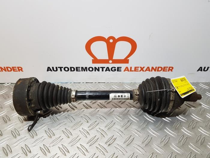 Drivaxel, vänster fram från en Skoda Fabia II Combi 1.2 TDI 12V Greenline 2011