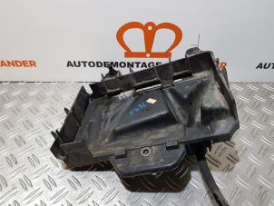 Używane Pojemnik na akumulator Skoda Fabia II Combi 1.2 TDI 12V Greenline Cena na żądanie oferowane przez Alexander Autodemontage