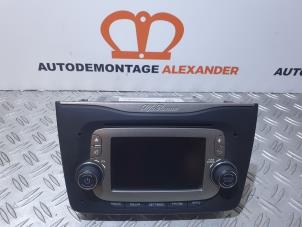 Begagnade CD-spelare med radio Alfa Romeo MiTo (955) 0.9 TwinAir Pris € 500,00 Marginaltabell erbjuds av Alexander Autodemontage