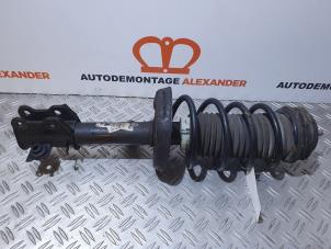 Używane Amortyzator wstrzasów prawy przód Fiat Punto Evo (199) 1.3 JTD Multijet 90 16V Euro 4 Cena € 40,00 Procedura marży oferowane przez Alexander Autodemontage