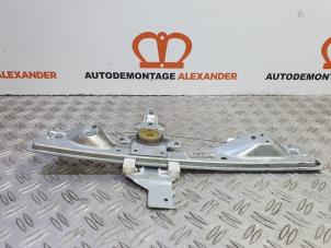 Gebruikte Ruitmechaniek 4Deurs rechts-achter Peugeot 308 SW (4E/H) 1.6 HDi 16V FAP Prijs € 19,99 Inclusief btw aangeboden door Alexander Autodemontage