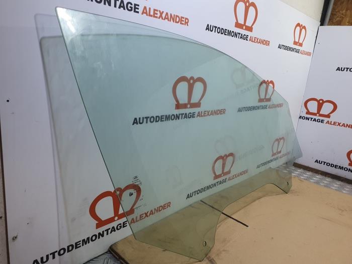 Portierruit 2Deurs links van een Ford Fiesta 6 (JA8) 1.0 EcoBoost 12V 125 2013