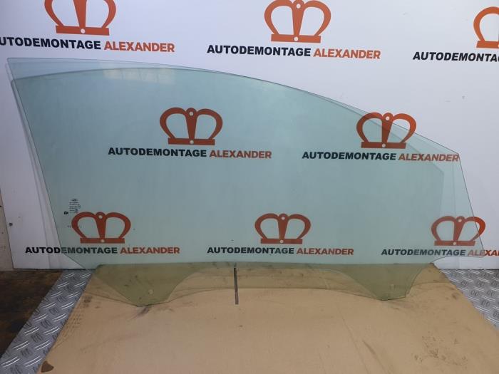 Portierruit 2Deurs links van een Ford Fiesta 6 (JA8) 1.0 EcoBoost 12V 125 2013