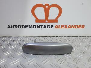 Gebruikte Portiergreep 4Deurs rechts-achter Mitsubishi Space Star (A0) 1.2 12V Prijs op aanvraag aangeboden door Alexander Autodemontage