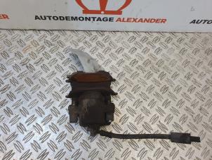 Gebruikte Remklauw (Tang) links-voor Seat Ibiza IV SC (6J1) 1.6 TDI 90 Prijs op aanvraag aangeboden door Alexander Autodemontage