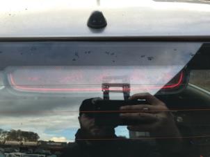 Gebruikte Extra Remlicht midden Kia Soul I (AM) 1.6 CVVT 16V Prijs op aanvraag aangeboden door Alexander Autodemontage