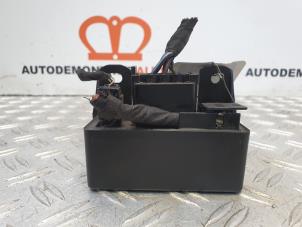 Gebruikte Voorgloei Relais Mercedes S (W220) 3.2 S-320 CDI 24V Prijs op aanvraag aangeboden door Alexander Autodemontage