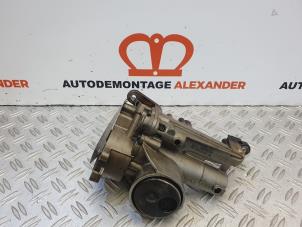 Gebruikte Oliepomp Peugeot 207/207+ (WA/WC/WM) 1.6 16V VTi Prijs € 150,00 Margeregeling aangeboden door Alexander Autodemontage