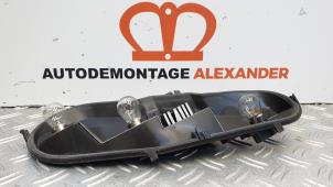 Gebruikte Fitting Achterlicht rechts Peugeot 107 1.0 12V Prijs op aanvraag aangeboden door Alexander Autodemontage