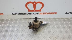 Begagnade Bensinpump Volkswagen Polo V (6R) 1.8 GTI 16V Pris € 50,00 Marginaltabell erbjuds av Alexander Autodemontage