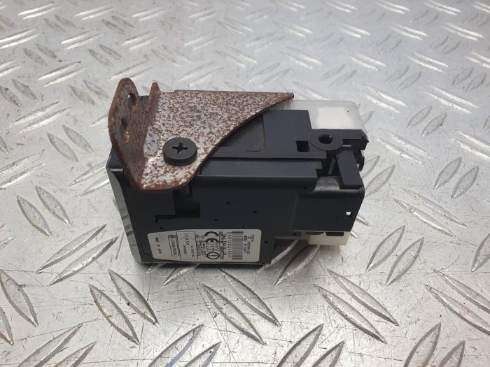 Kontaktblock, tändningslås från en Toyota Prius (NHW20) 1.5 16V 2006